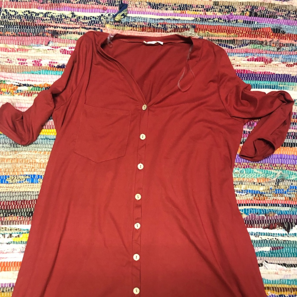 cute button up dress!